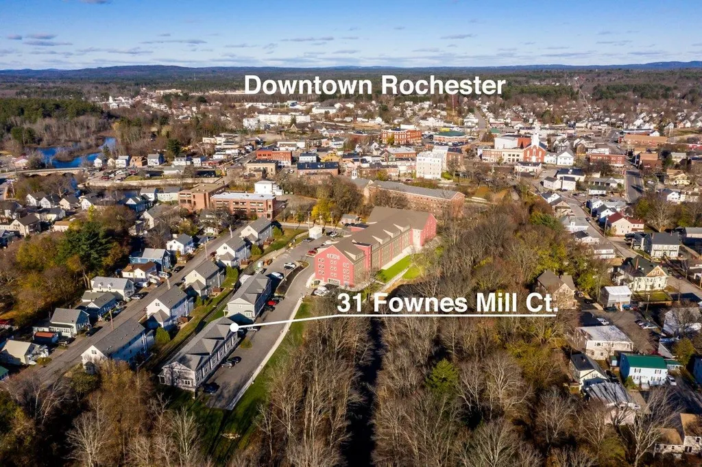 31 Fownes Mill Court Rochester NH 03867