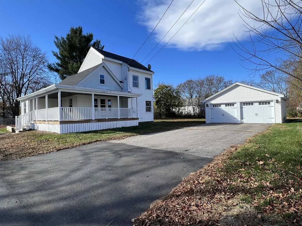 9 North Street Rochester NH 03867