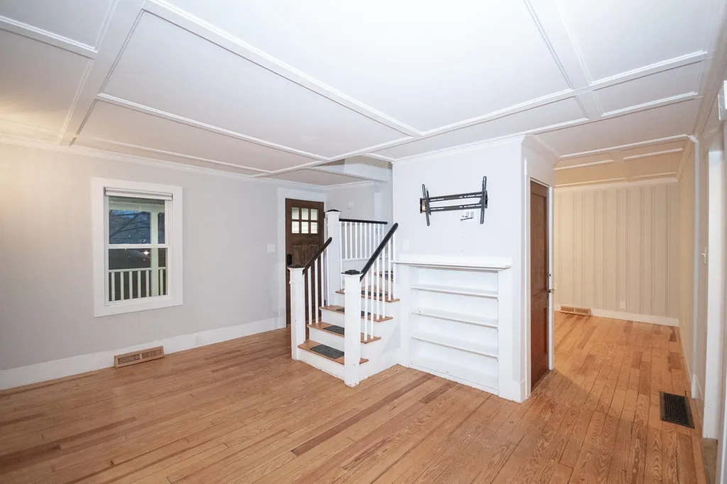 9 North Street Rochester NH 03867