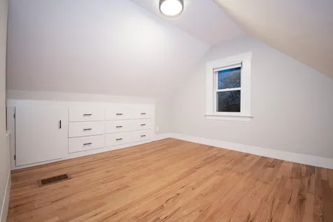 9 North Street Rochester NH 03867
