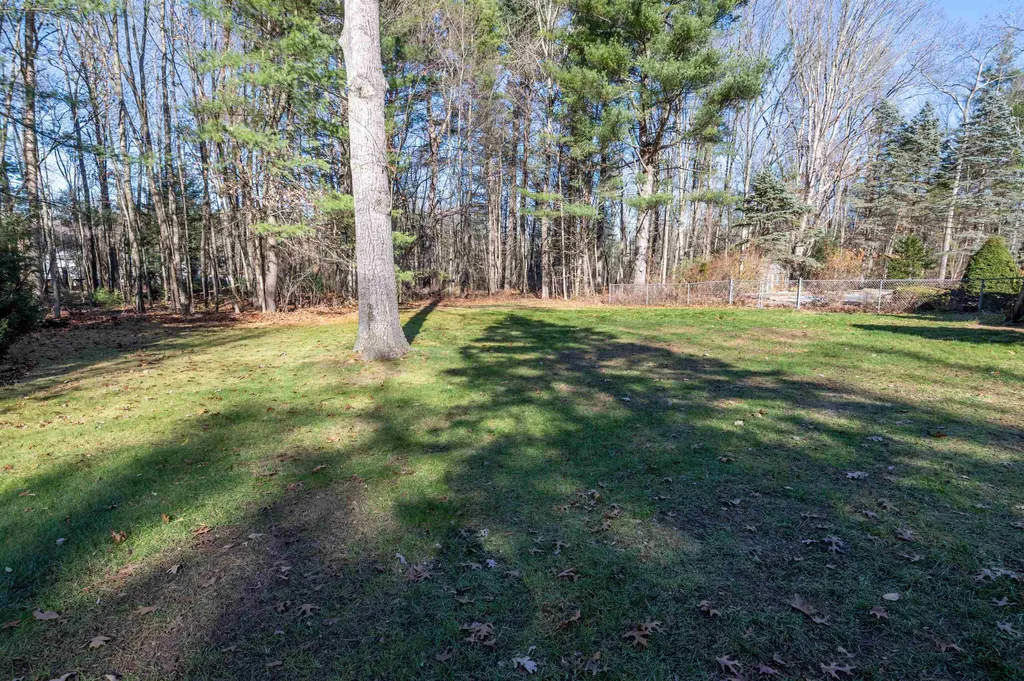 21 Hale Spring Road Plaistow NH 03865
