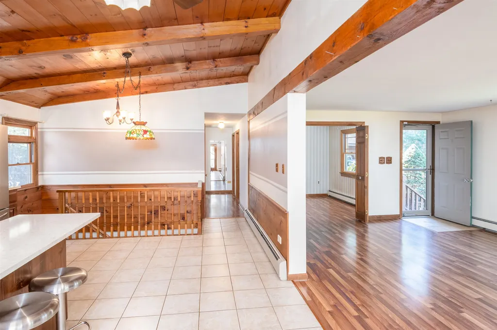 21 Hale Spring Road Plaistow NH 03865