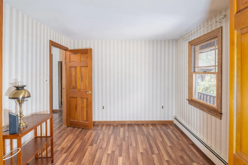 21 Hale Spring Road Plaistow NH 03865