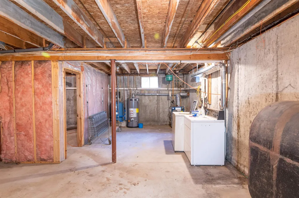 21 Hale Spring Road Plaistow NH 03865