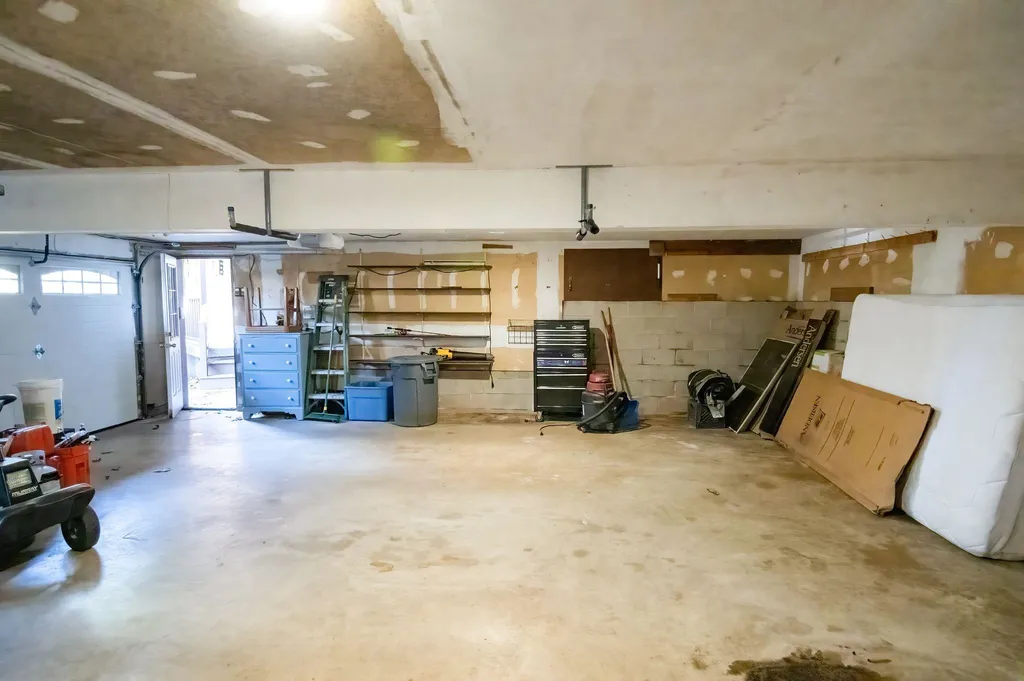 21 Hale Spring Road Plaistow NH 03865