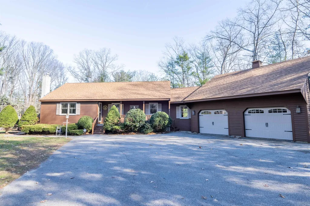 21 Hale Spring Road Plaistow NH 03865