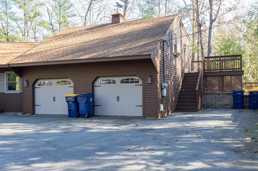 21 Hale Spring Road Plaistow NH 03865