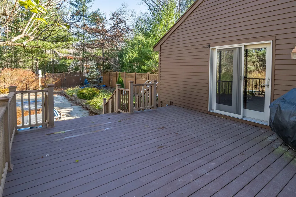 21 Hale Spring Road Plaistow NH 03865