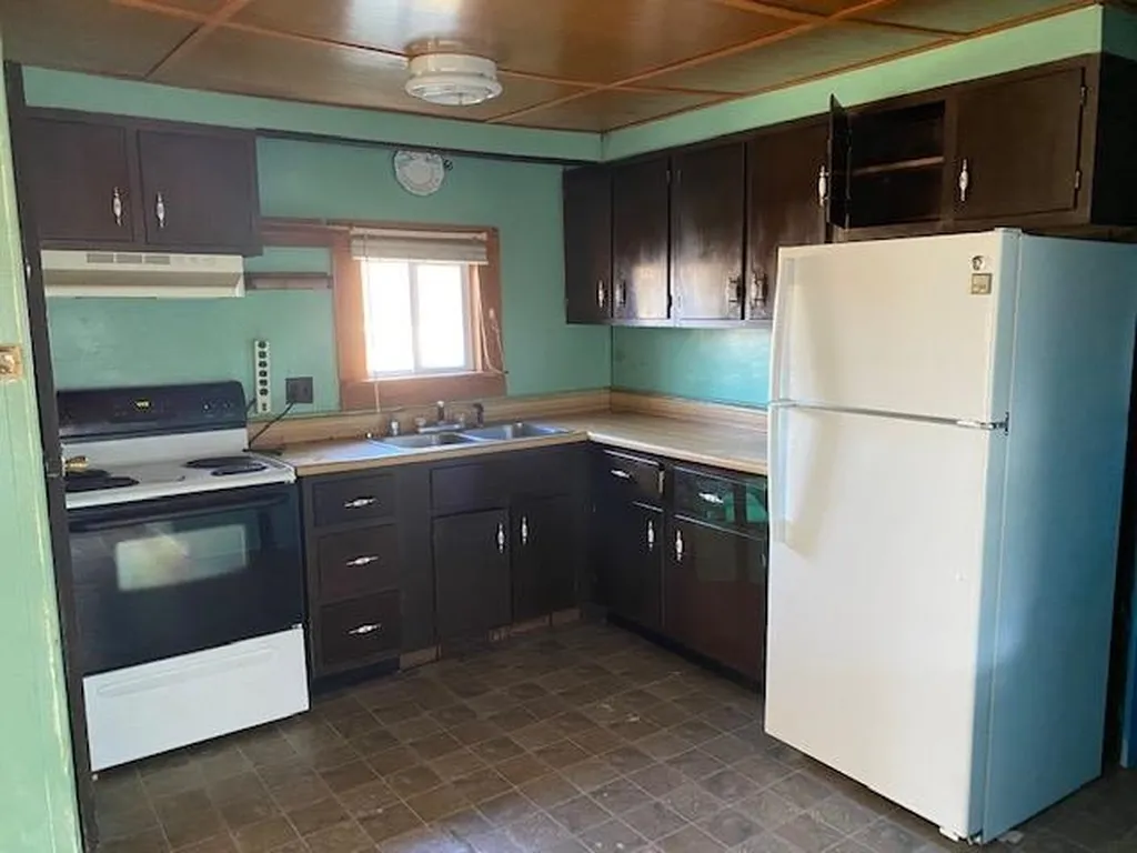 85 Pershing Avenue Berlin NH 03570