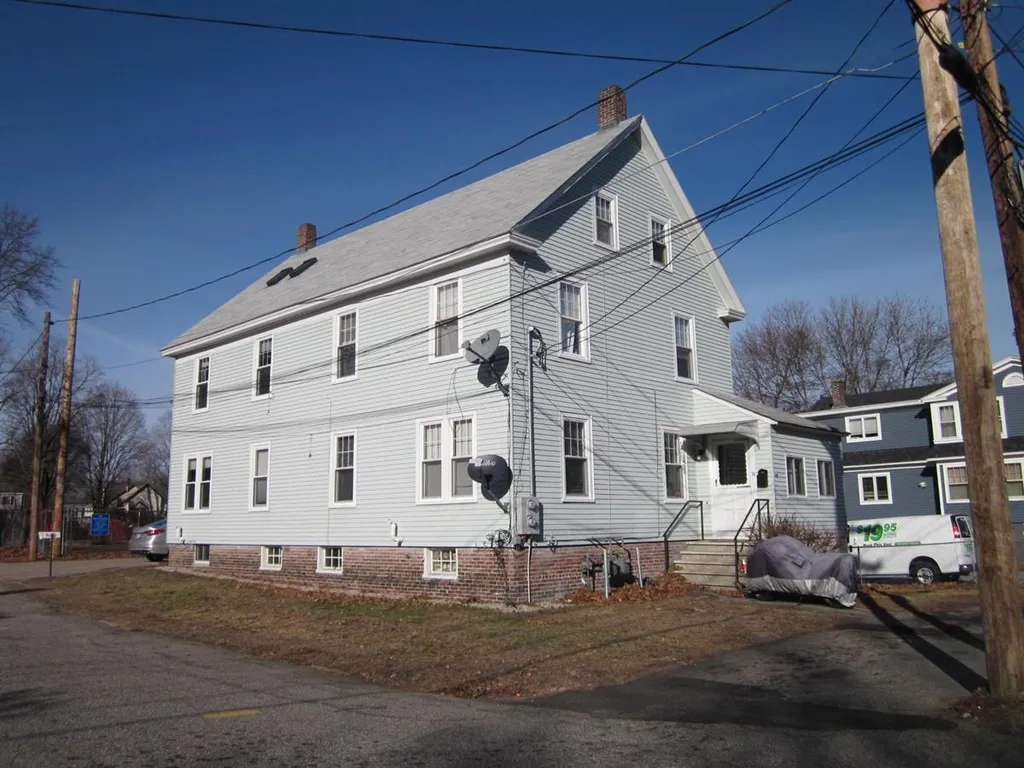 76 Winter Street Rochester NH 03867