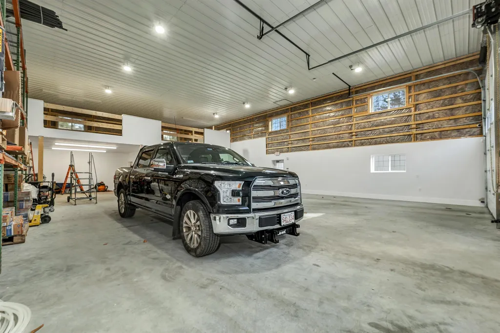 919 Whittier Highway Moultonborough NH 03254
