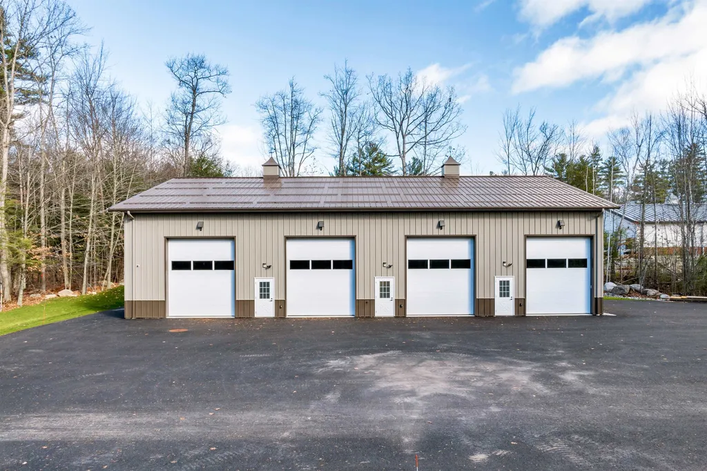 919 Whittier Highway Moultonborough NH 03254