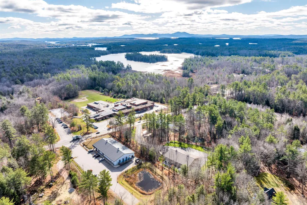 919 Whittier Highway Moultonborough NH 03254