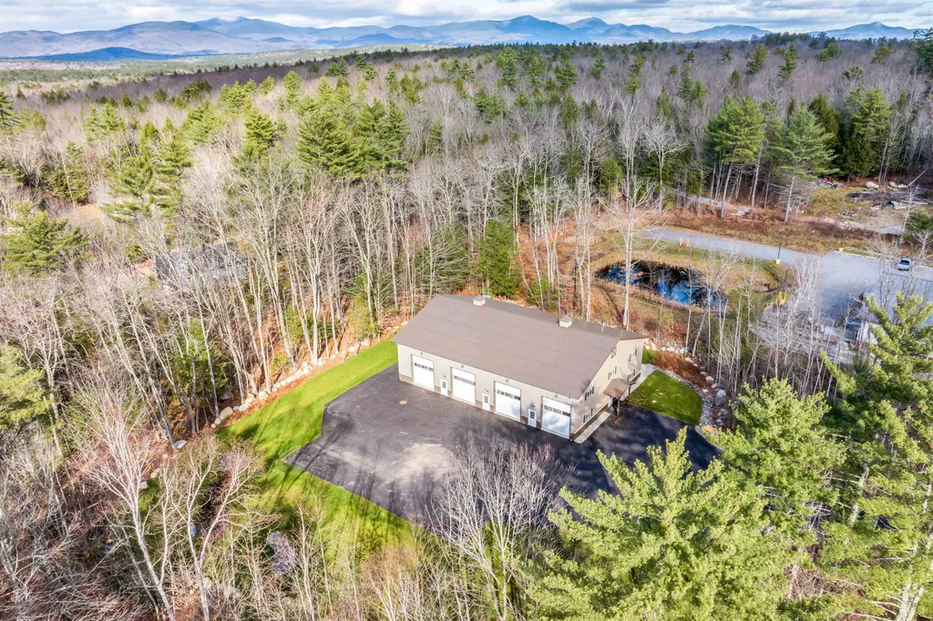 919 Whittier Highway Moultonborough NH 03254