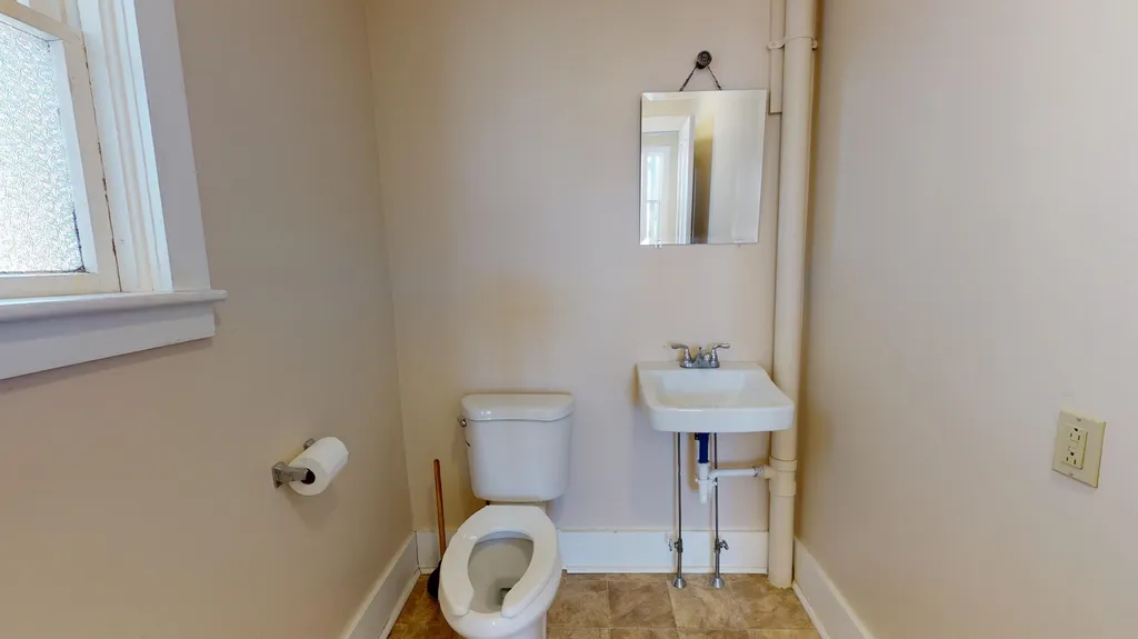 29 Court Street Middlebury VT 05753