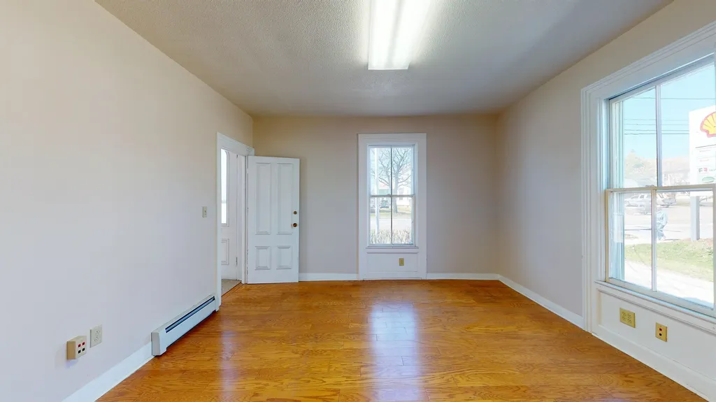 29 Court Street Middlebury VT 05753