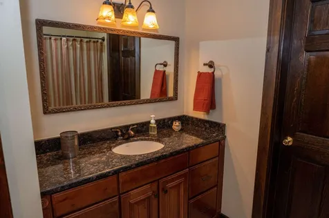 77 Putnam Hill Road Wilton NH 03086
