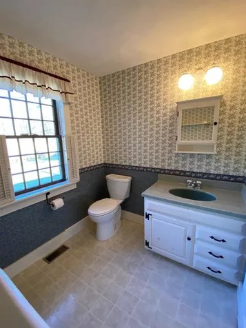 15 Lambert Road Northfield NH 03276