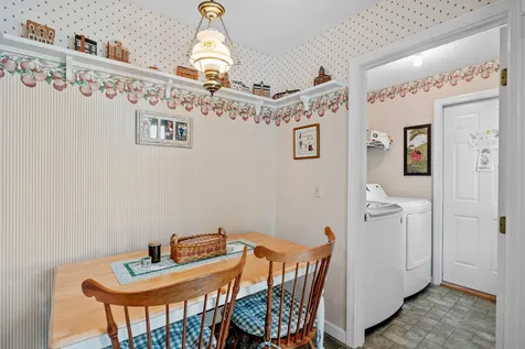 11 Wildwood Road Laconia NH 03246