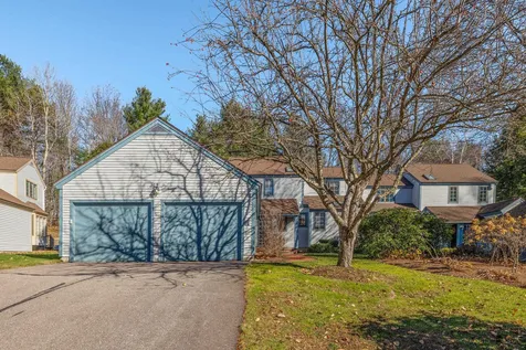 11 Wildwood Road Laconia NH 03246