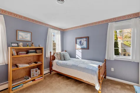 11 Wildwood Road Laconia NH 03246
