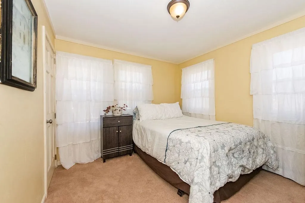 73 Corbett Road Barrington NH 03825