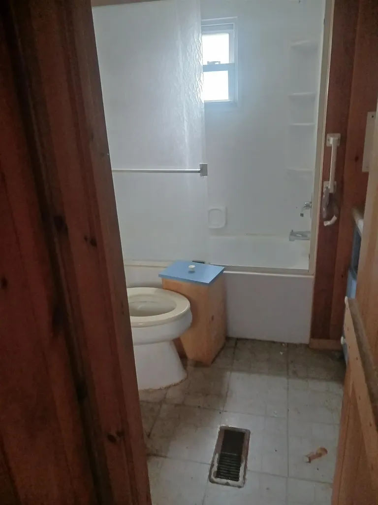 3 Daniels Drive Enfield NH 03748