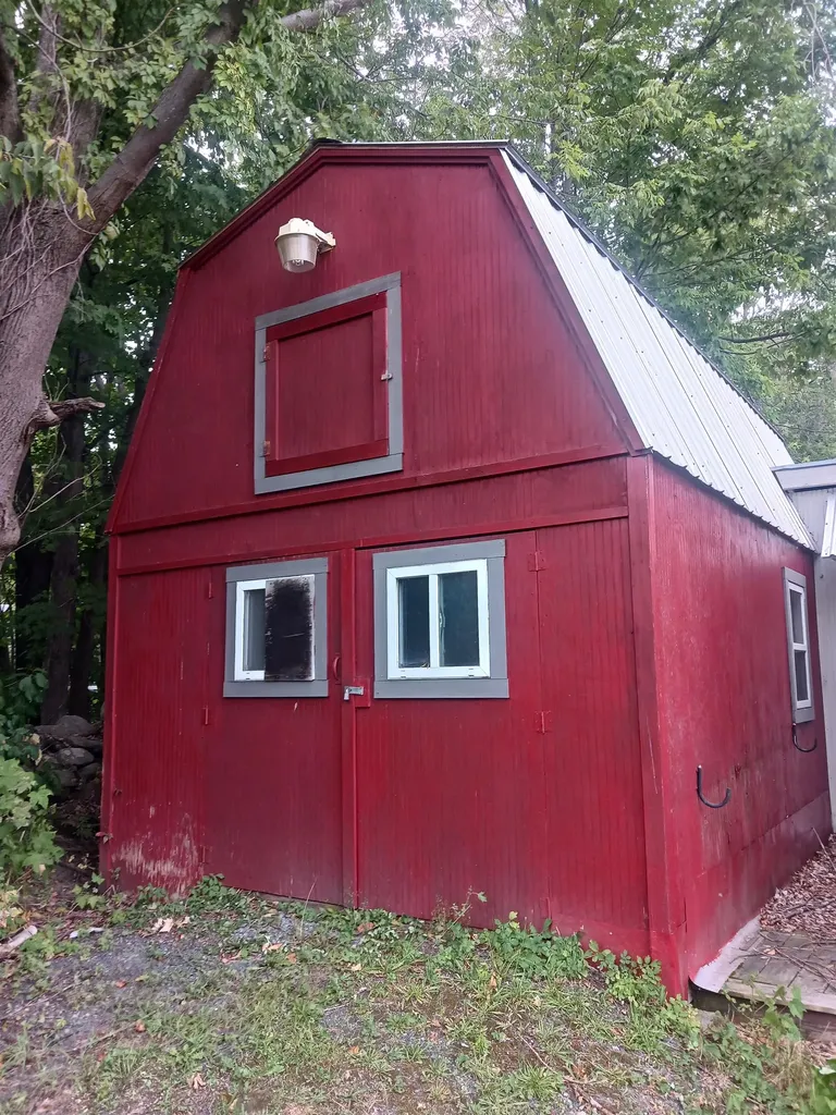 3 Daniels Drive Enfield NH 03748