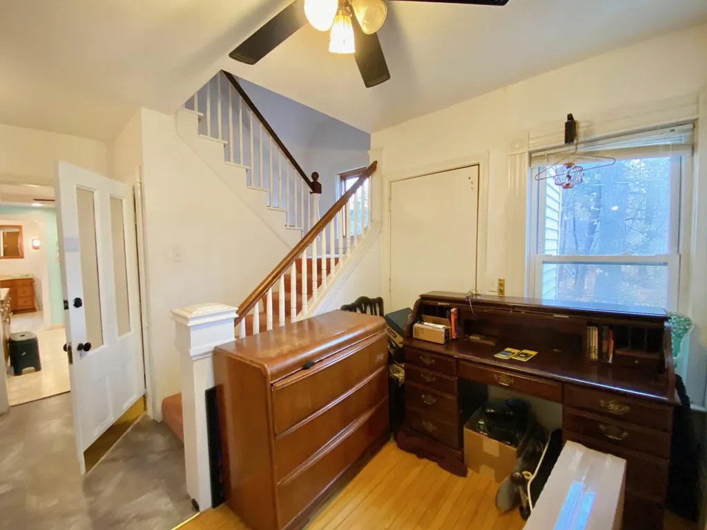 17 Charles Street Nashua NH 03064
