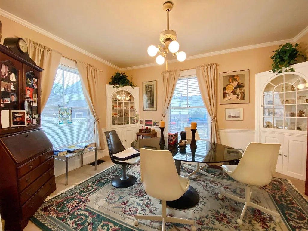 17 Charles Street Nashua NH 03064