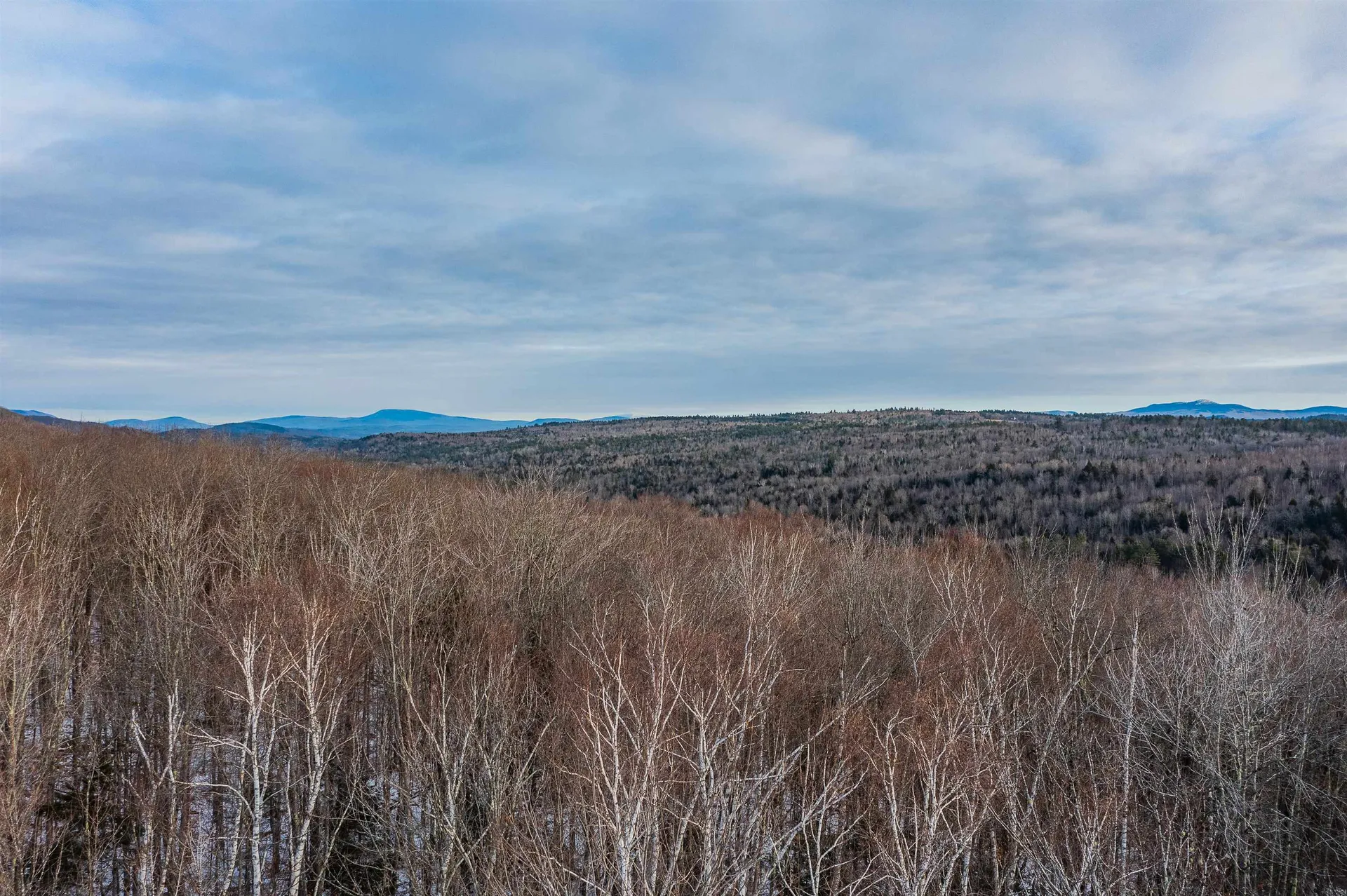 23 Hickory Overlook Enfield NH 03748