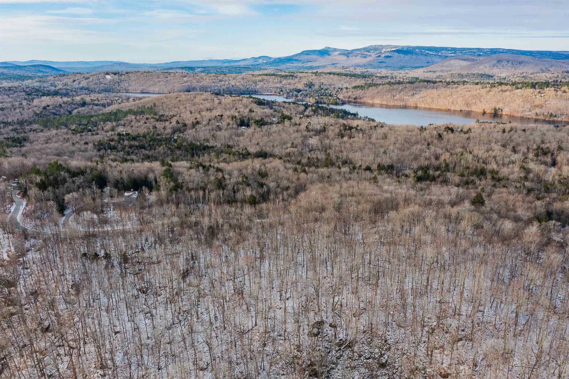 23 Hickory Overlook Enfield NH 03748