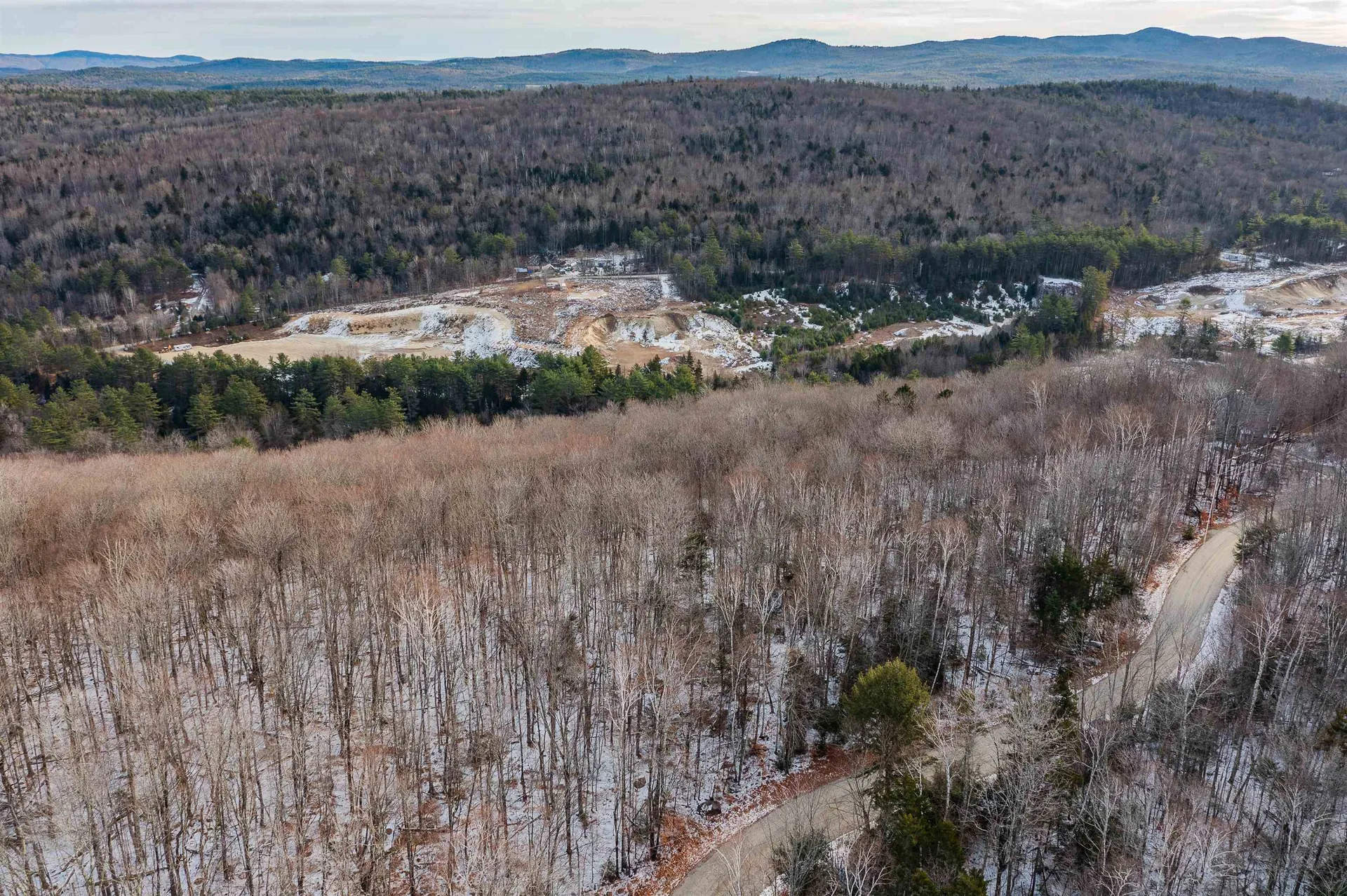 23 Hickory Overlook Enfield NH 03748
