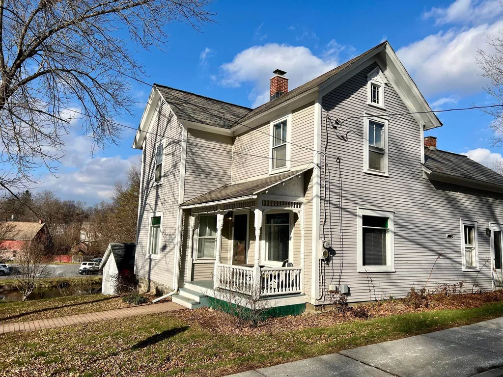 6 Prospect Street Bennington VT 05257