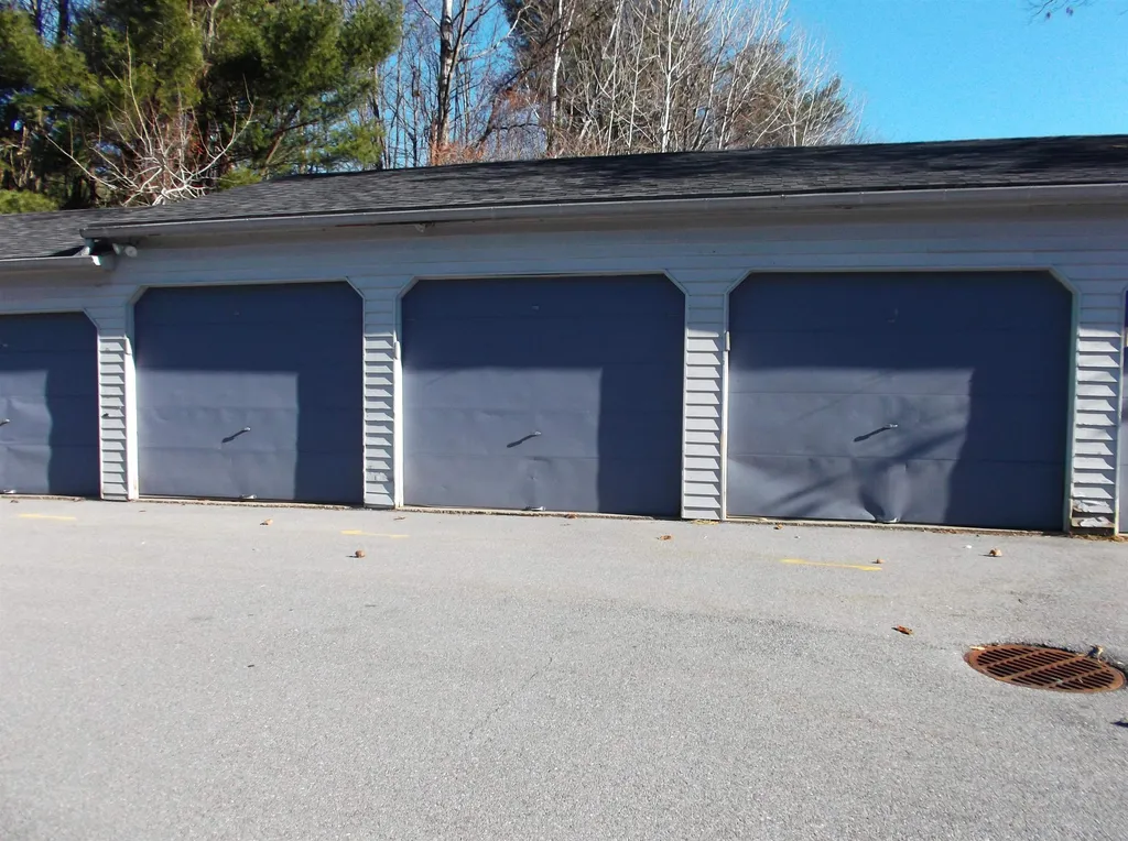 803 Harbor Heights South Burlington VT 05403