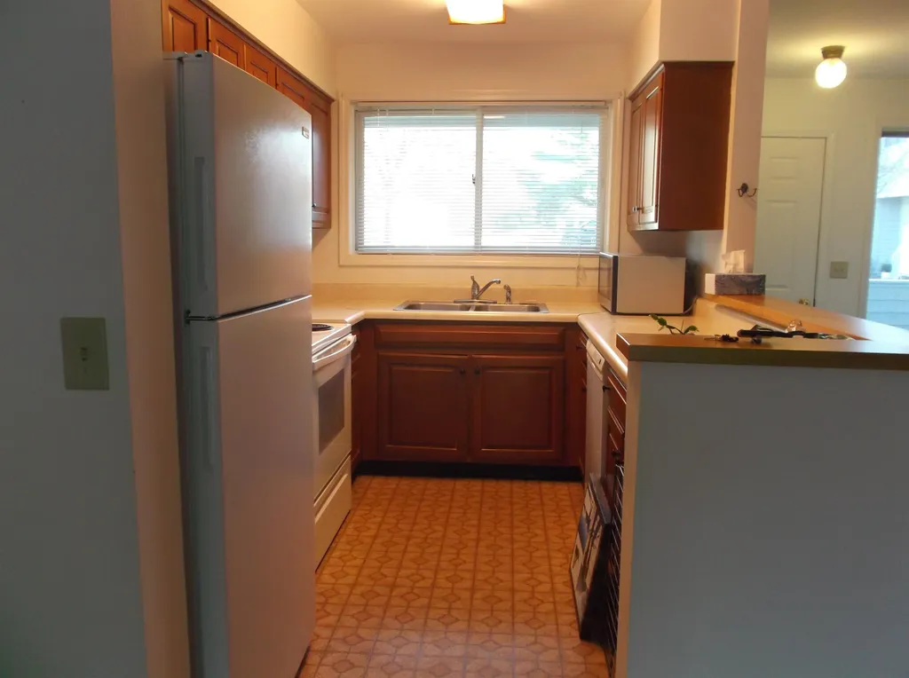 803 Harbor Heights South Burlington VT 05403
