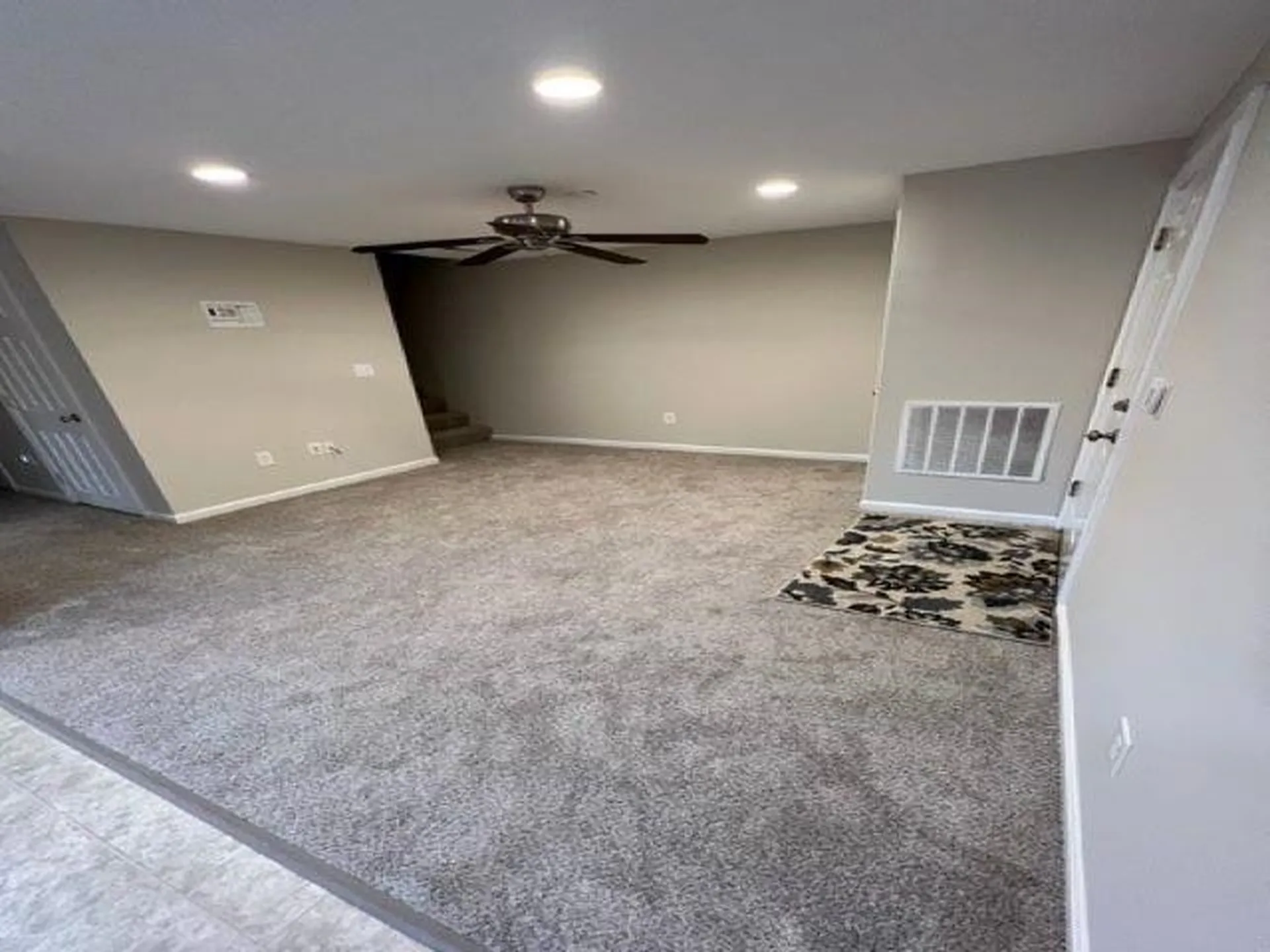 101 Elmwood Drive Hudson NH 03051