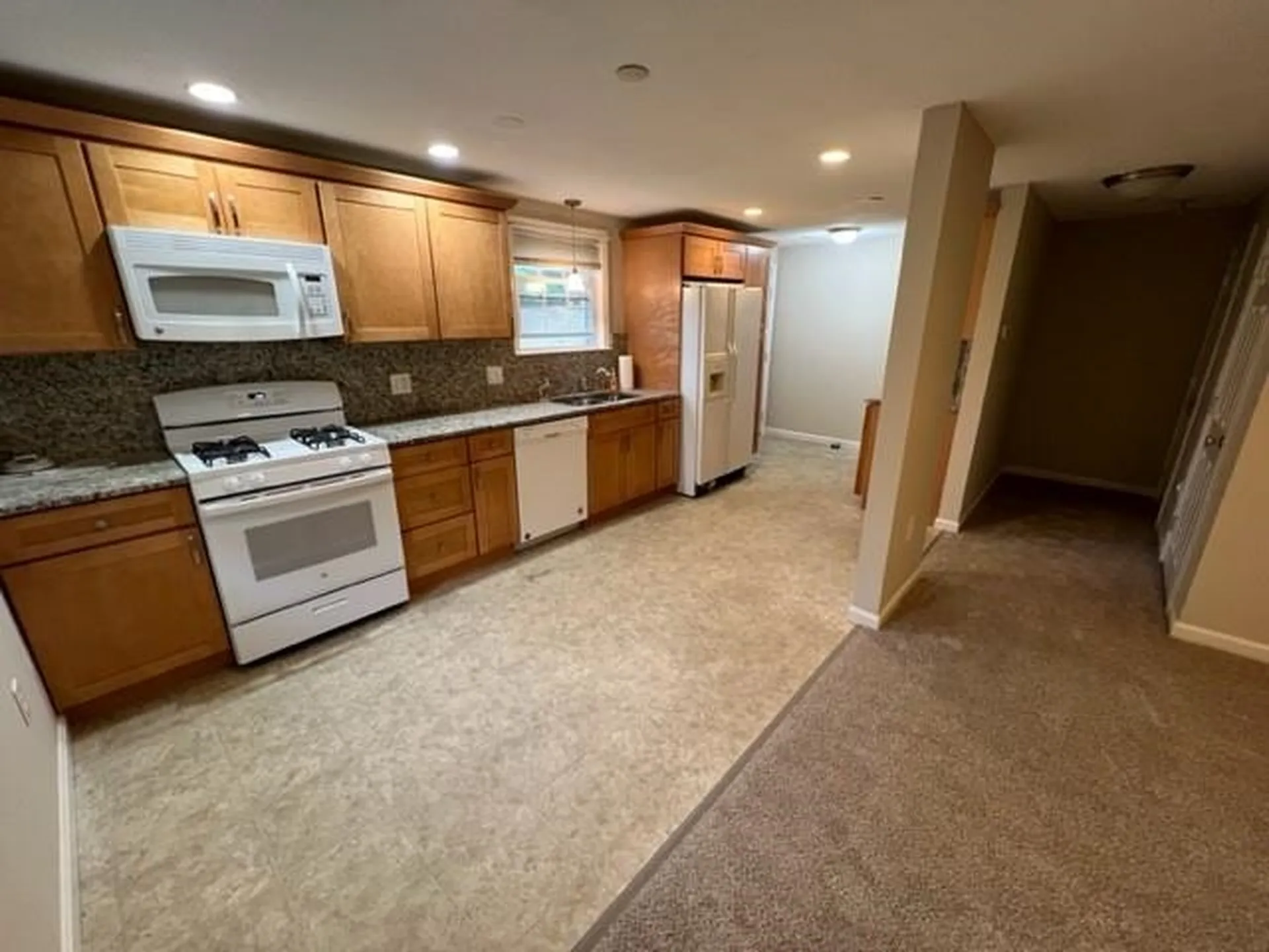 101 Elmwood Drive Hudson NH 03051