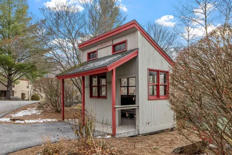 11 Autumn Avenue Lincoln NH 03251