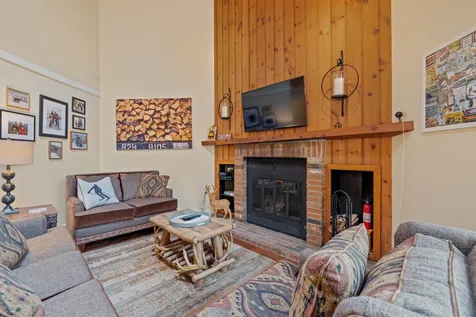 11 Autumn Avenue Lincoln NH 03251
