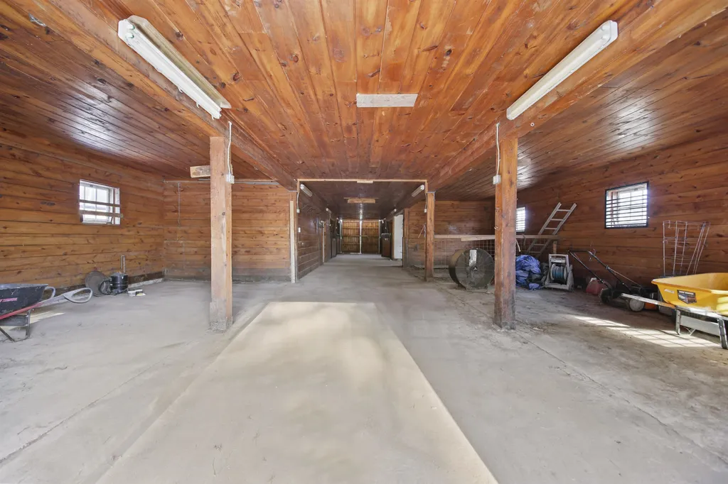 396 Old Westport Road Winchester NH 03470