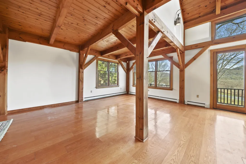 396 Old Westport Road Winchester NH 03470