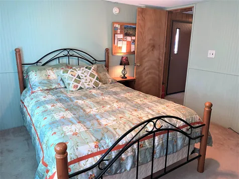 19 Franklin Street Lincoln NH 03251