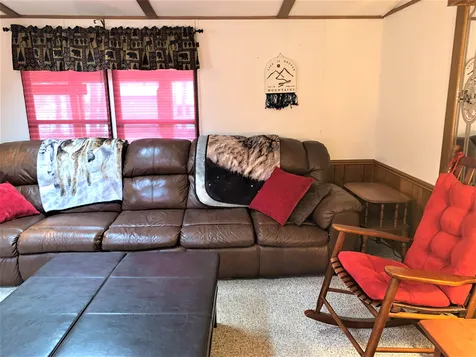 19 Franklin Street Lincoln NH 03251