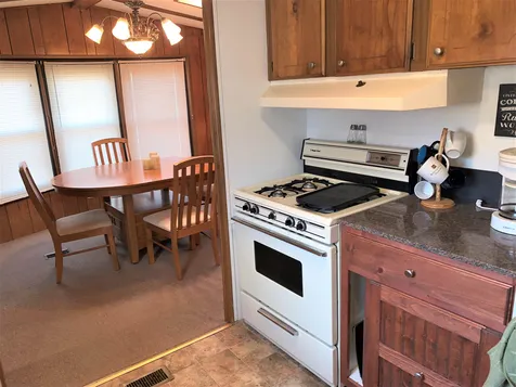 19 Franklin Street Lincoln NH 03251