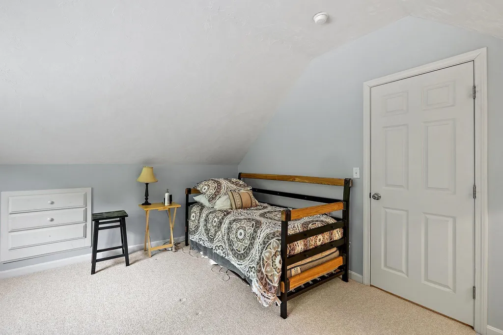 6 Blackberry Road Lincoln NH 03251