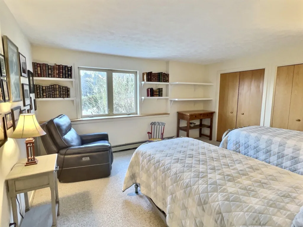 11 North Peak Village Road Newbury NH 03255