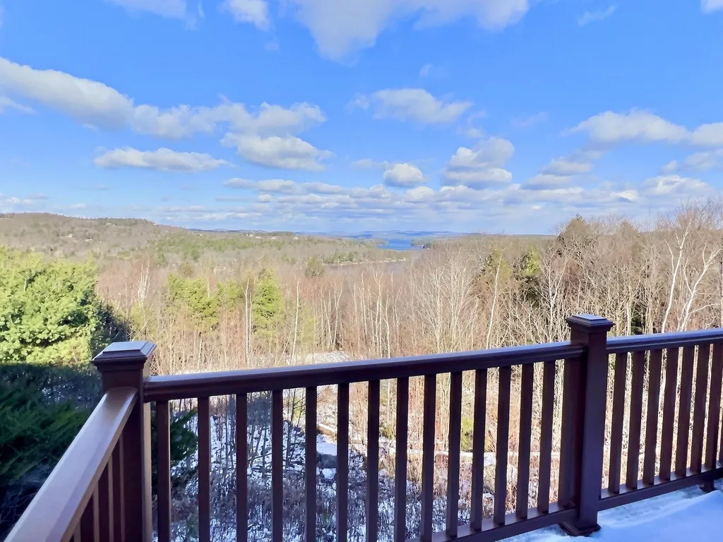 11 North Peak Village Road Newbury NH 03255