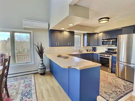 11 North Peak Village Road Newbury NH 03255