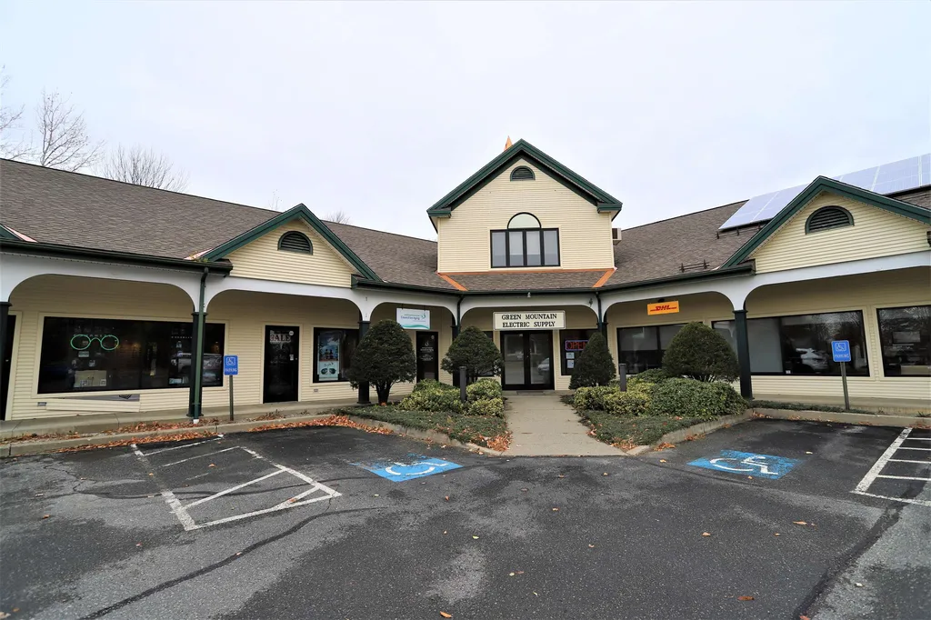 5452 Us Route 5 Derby VT 05829